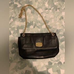 MICHAEL KORS WALLET ON CHAIN